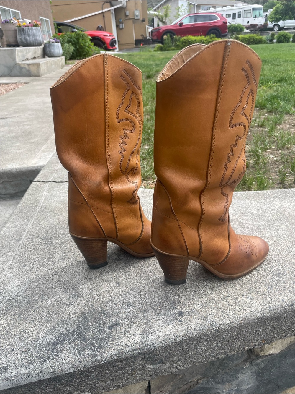Vintage Hanna High-Heel Cowboy Boots - Picture 3 of 7